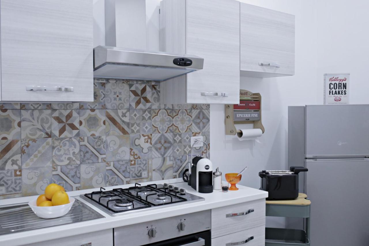 Al Cortile Del Re Luxury Home Катания Экстерьер фото